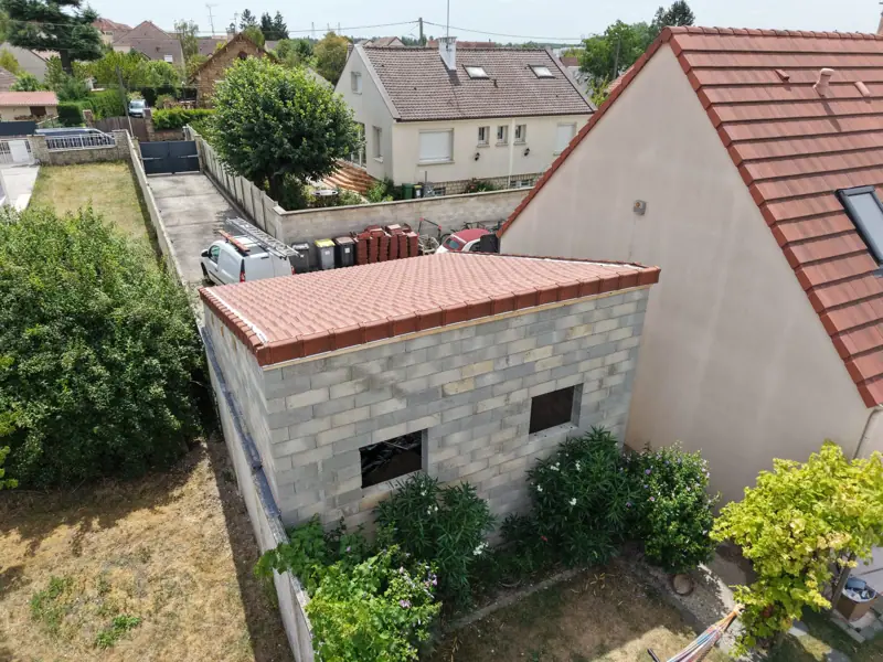 Vue drone d’une couverture tuiles terminée